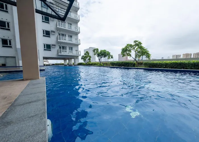 Hotel Grand View Tower By Reddoorz *