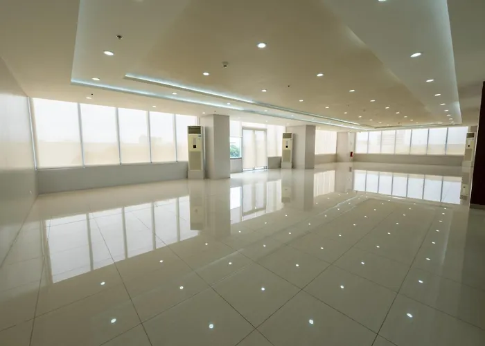 Grand View Tower By Reddoorz Hotel Manila