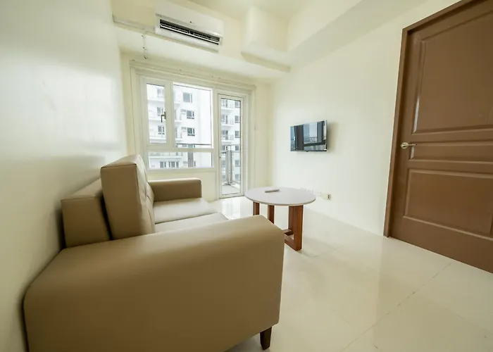 Grand View Tower By Reddoorz * Manila
